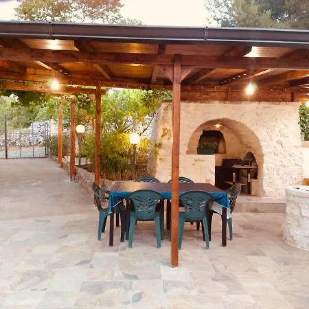 Il Trullo Di Montevecchio Ferienhaus *